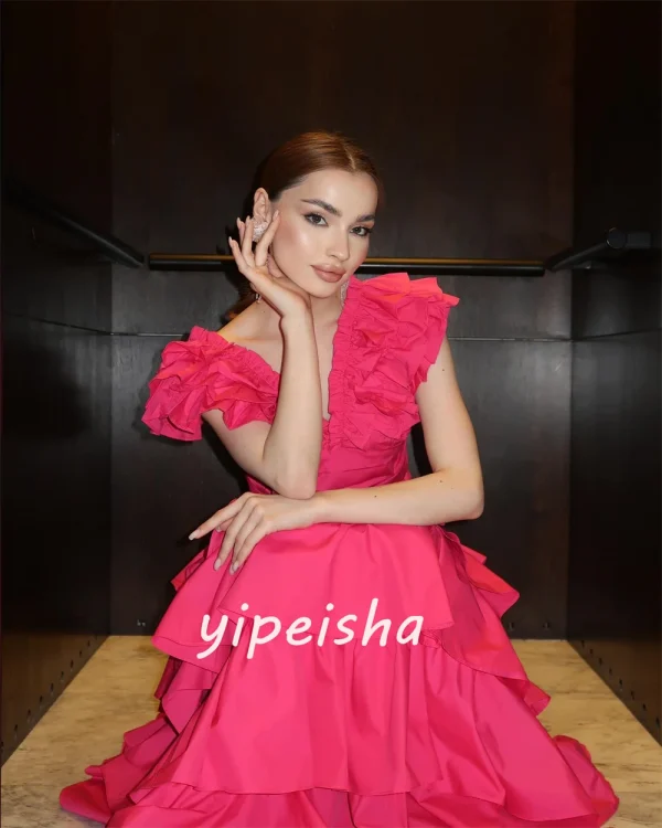 Tiered A-line V-neck Midi Quince Dresses - Image 2