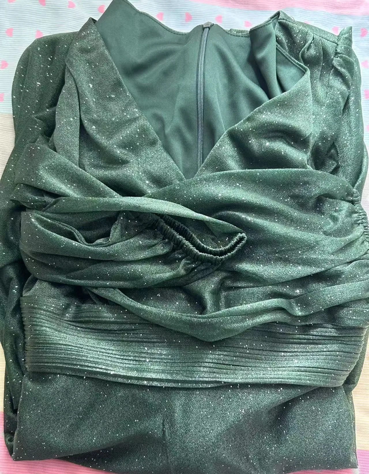 Elegant V-neck Chiffon Long-sleeved Wedding Party Formal Dress Green Elegant V-neck Chiffon Long-sleeved Wedding Party Formal Dress Green