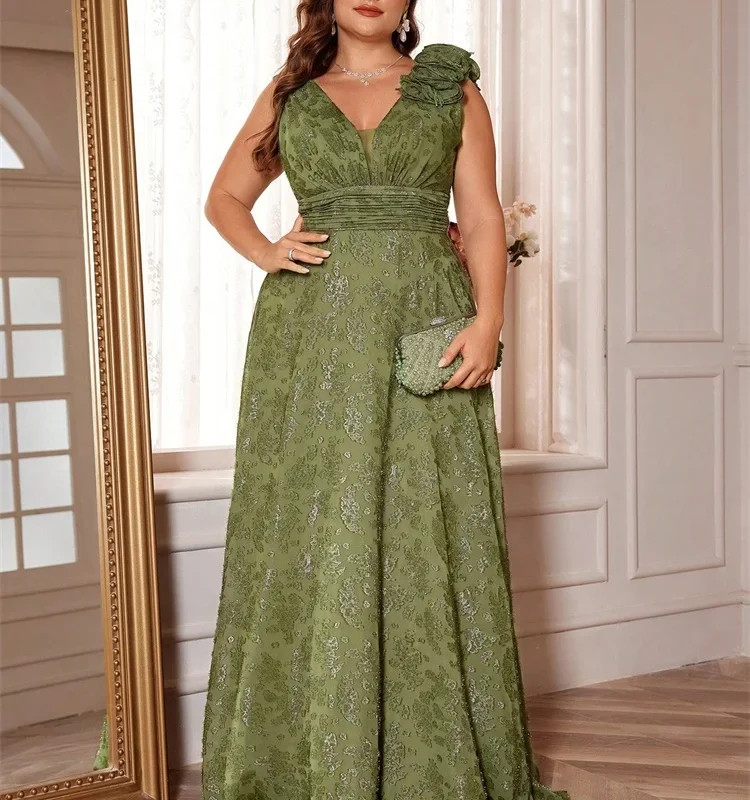 V-Neck Green Black Evening Plus Size Dress