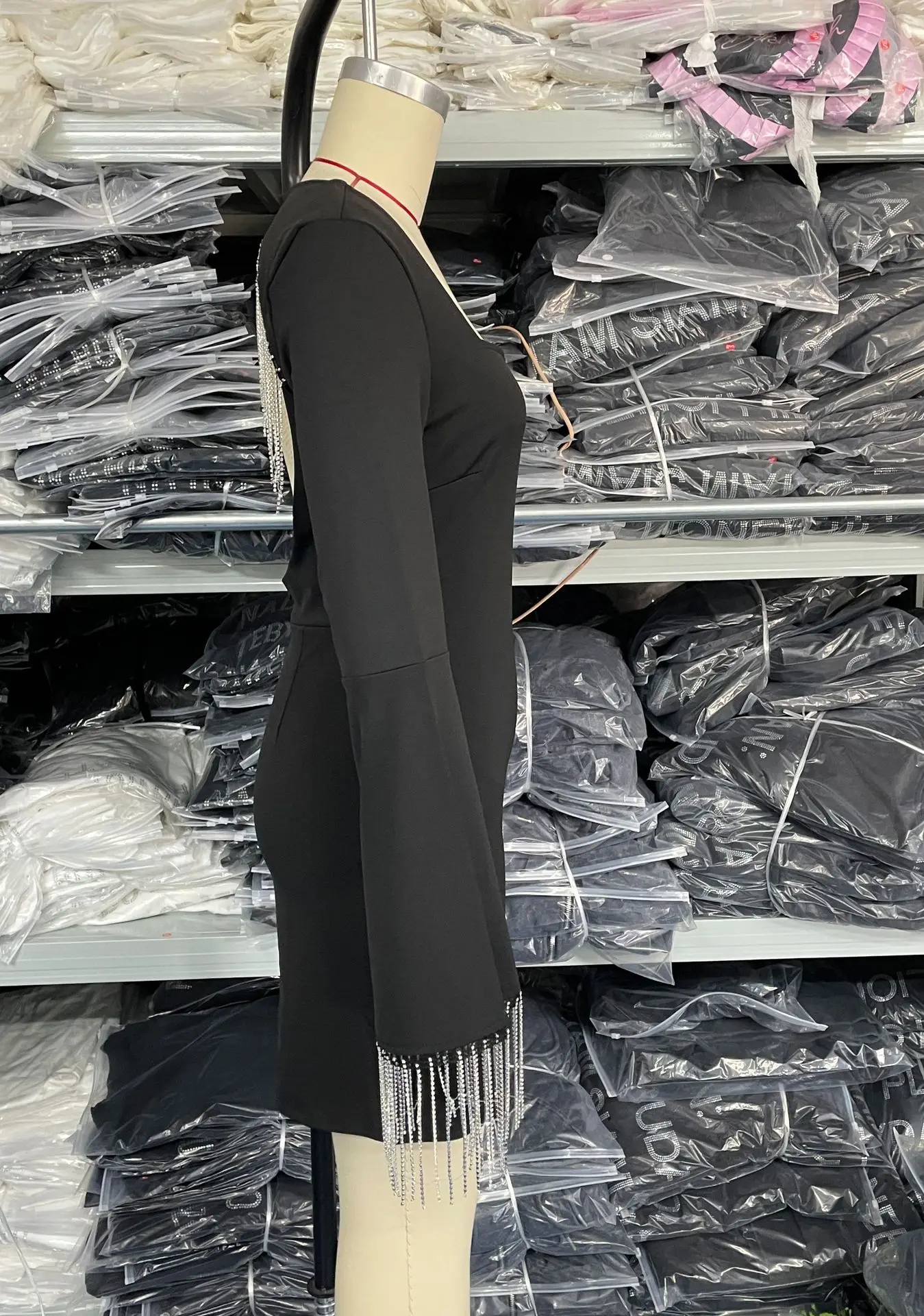 Chic Women's Tassel Hollow Out Mini Dress Long Sleeve Backless Shiny Black Sexy Glitter Short Elegant Party Evening Prom Dresses