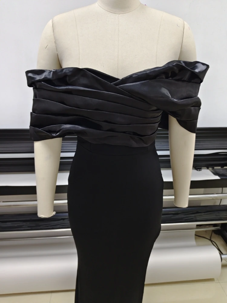 Sexy Satin Ruffle Shoulder High Slit Long Dress Women Black Off the Shoulder Pleat Maxi Dress Elegant Evening Party Gown