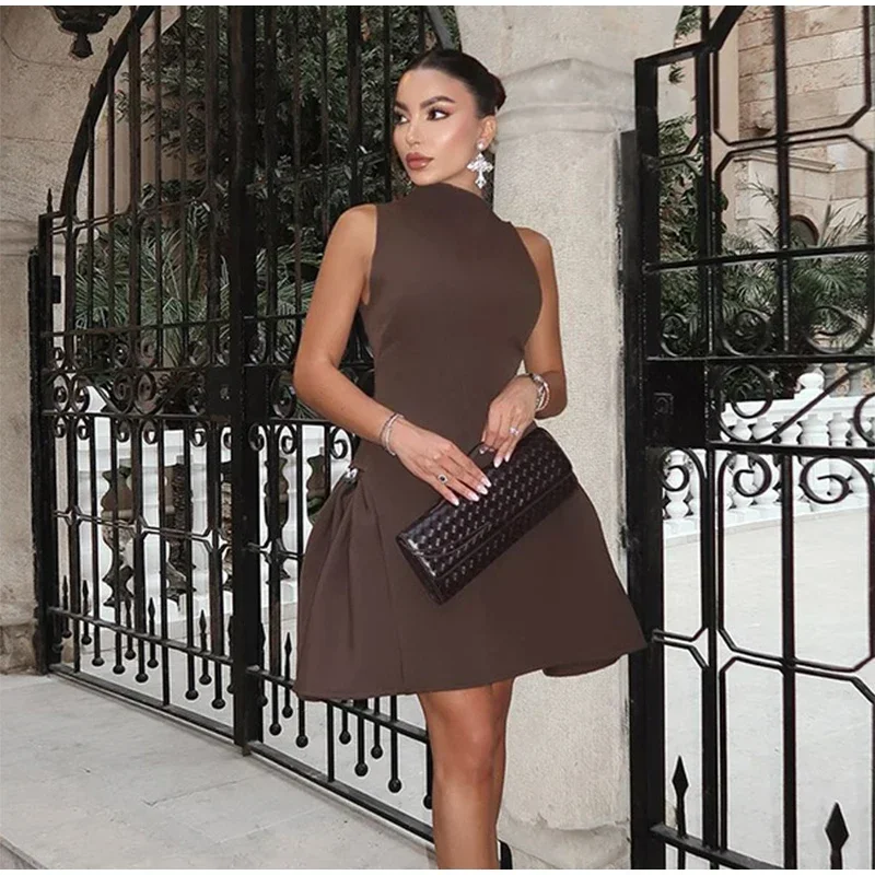 Elegant Black Long Dress Women Fashion High Collor Sleeveless Pleat Irregular Dresses 2025 Spring Summer Party Lady Evening Robe