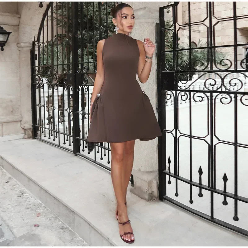 Elegant Black Long Dress Women Fashion High Collor Sleeveless Pleat Irregular Dresses 2025 Spring Summer Party Lady Evening Robe