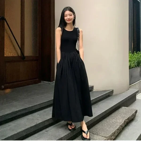 Simple Sleeveless High Waist Black Dress - Image 2